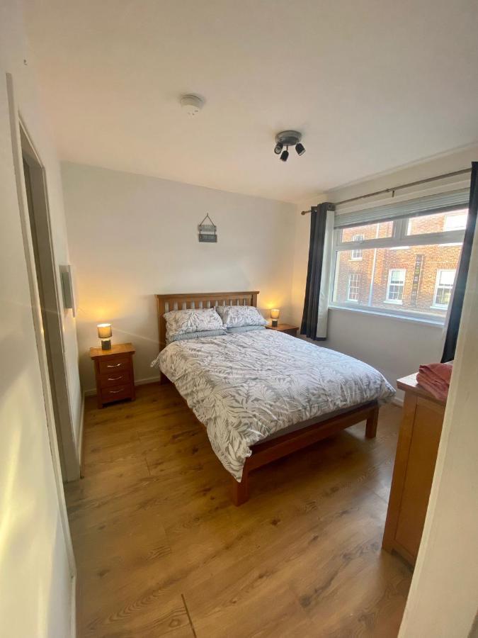 Central Lisburn Duplex Apartment Siren Stays Exteriér fotografie